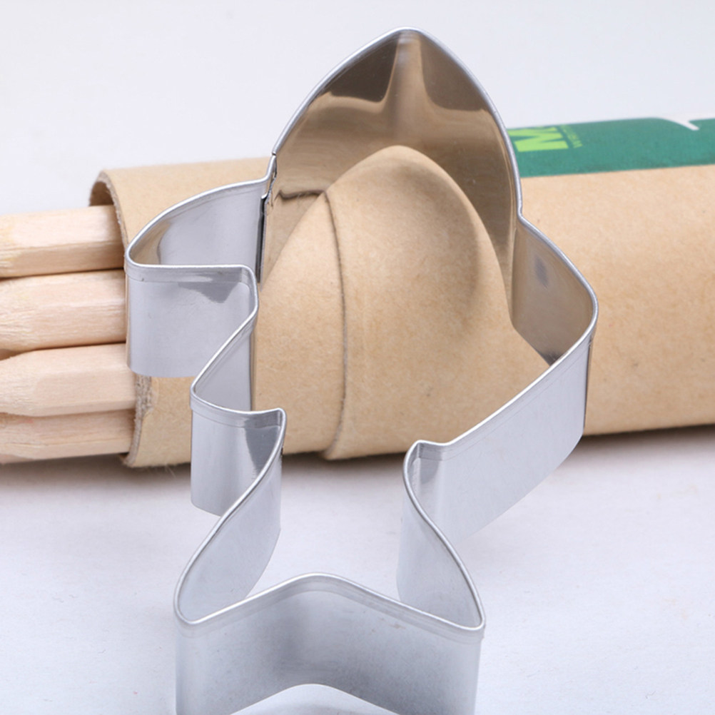 魚の形をしたステンレス製クッキー型3点セット。ビスケット、フ - Baking Kitchen Set のレビューと価格